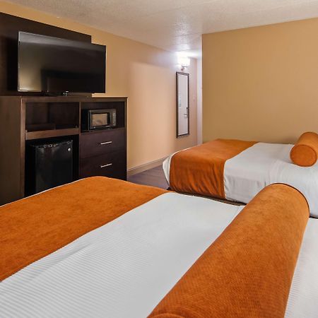 Best Western Crossroads Of The Bluffs Каунсъл Блъфс Екстериор снимка