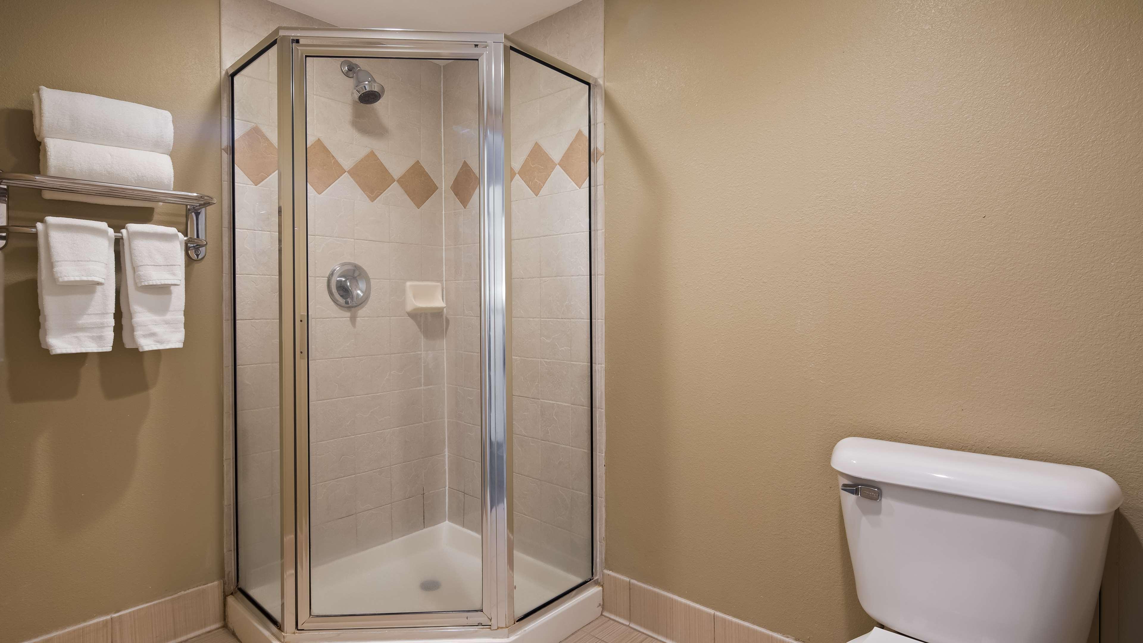 Best Western Crossroads Of The Bluffs Каунсъл Блъфс Екстериор снимка