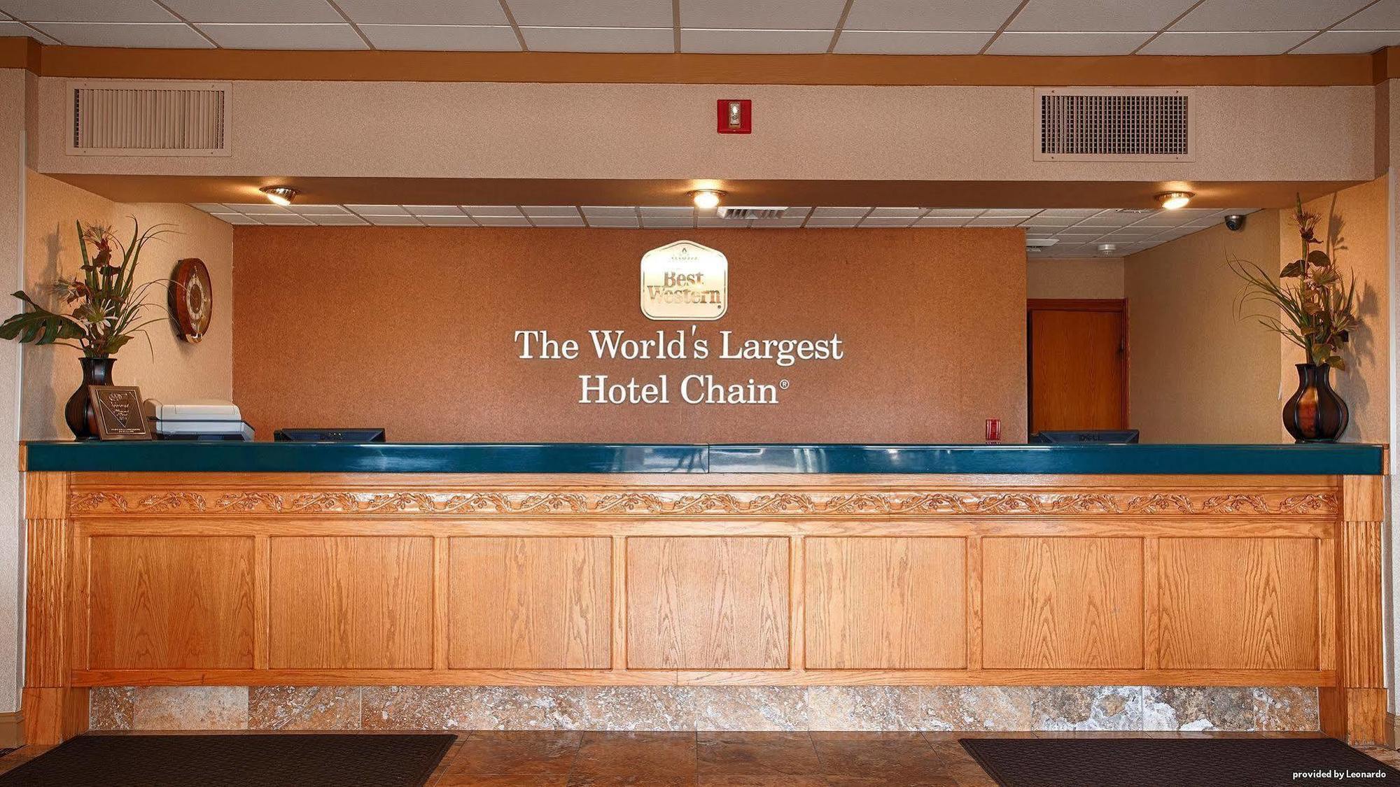 Best Western Crossroads Of The Bluffs Каунсъл Блъфс Екстериор снимка